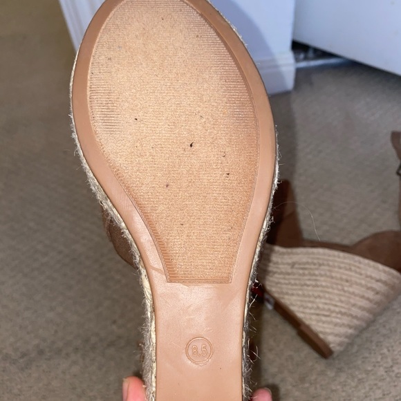 torrid tan wedges! - Picture 4 of 4